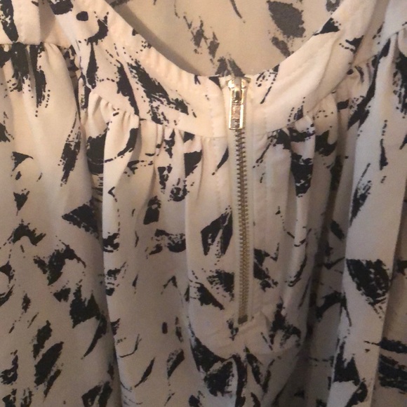 NWT marble patterned romper - Picture 6 of 6